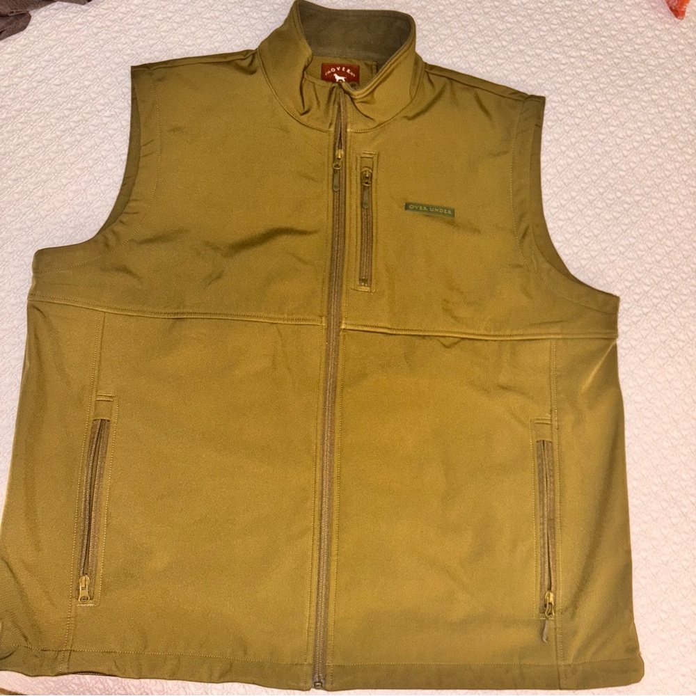 Over Under HydraTech Men’s XXL Olive/Moss Green Soft Shell Vest